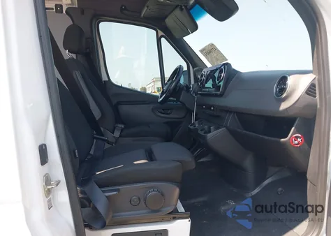 2019 Mercedes-Benz Sprinter 2500 High Roof V6 from USA, damaged, VIN WD4PF1CD4KT009129